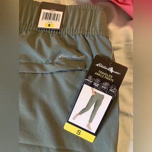 Eddie Bauer casual ankle pant